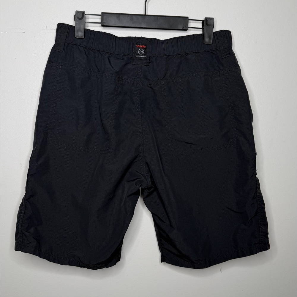 Wrangler ATG Black Outdoor Shorts with Red Logo 32 - Picture 2 of 5